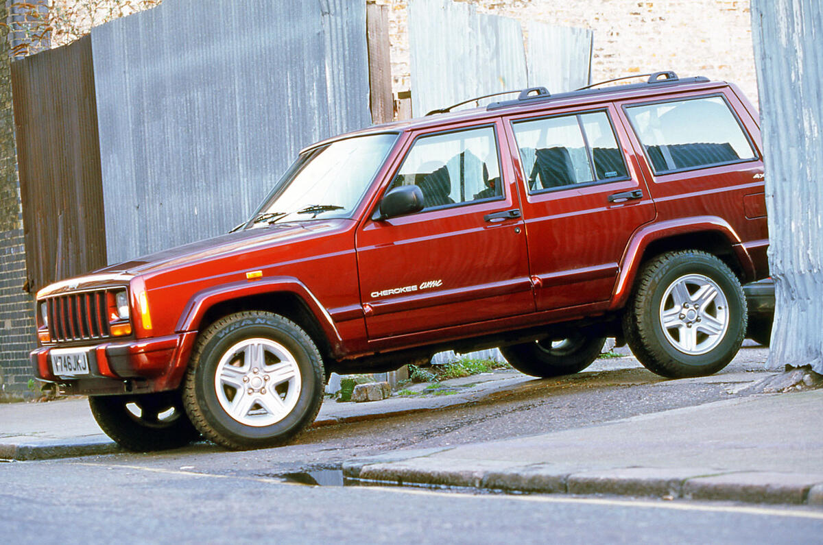 Jeep Cherokee front