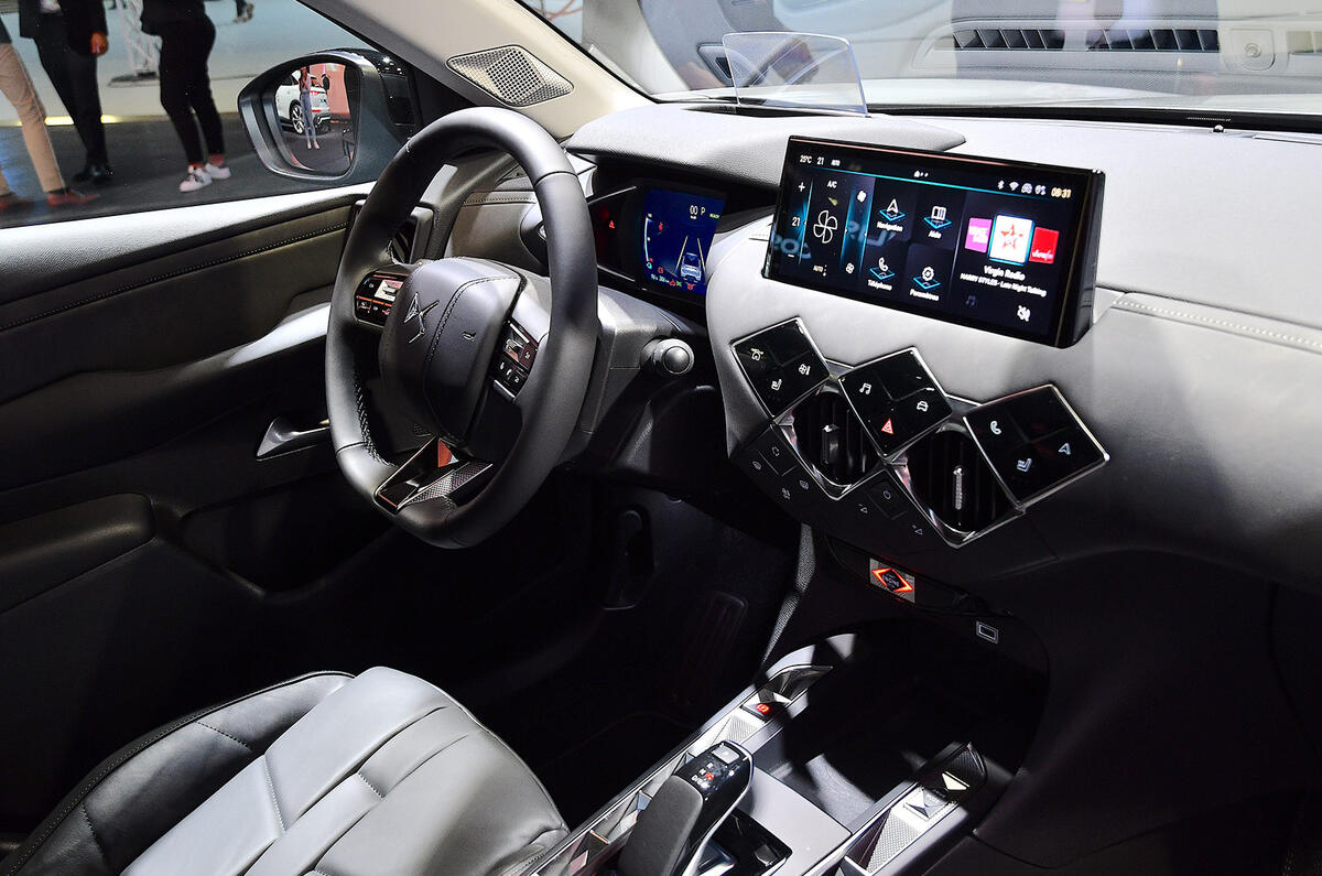 ds 3 facelift paris motor show 04 dashboard ds 3 facelift paris motor show 04 dashboard