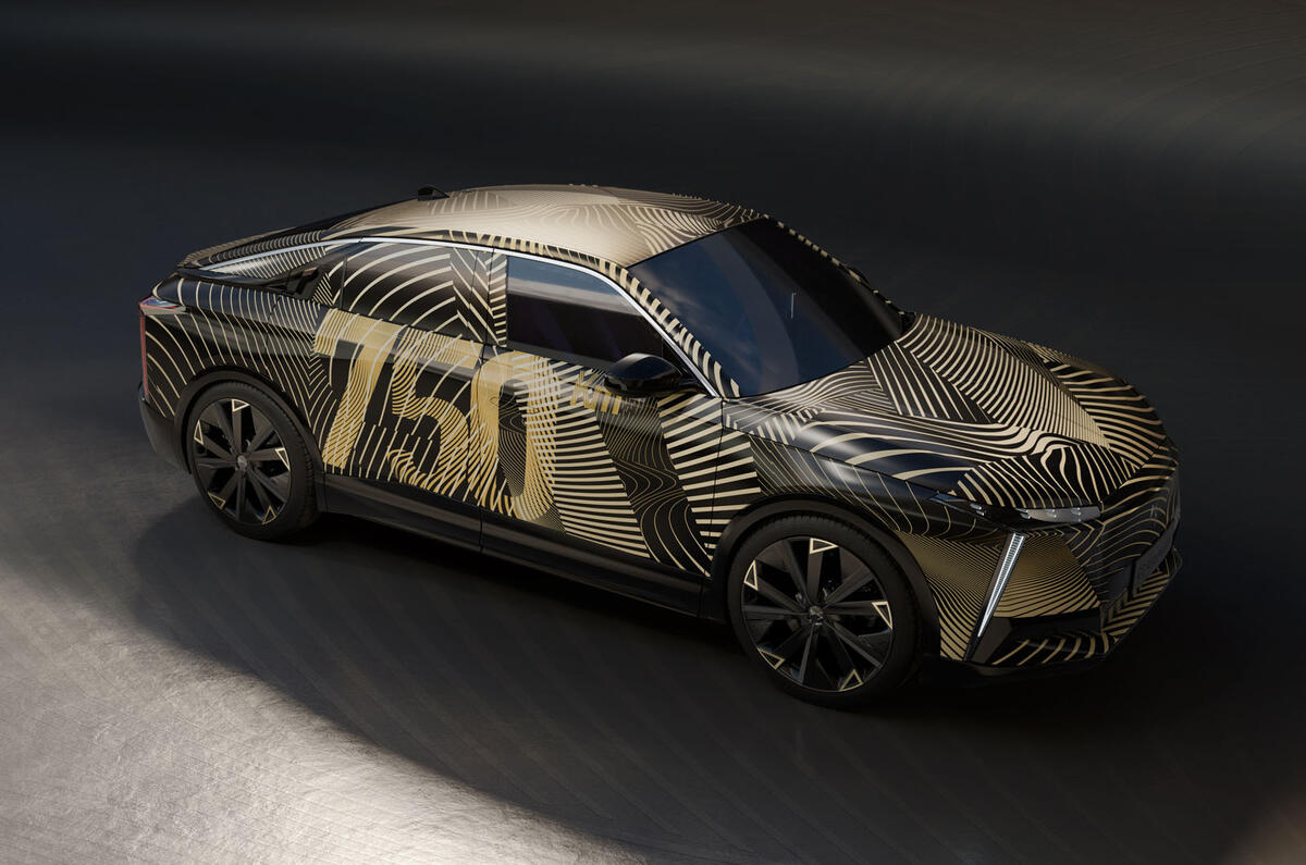 DS 8 camo front quarter static DS 8 camo front quarter static