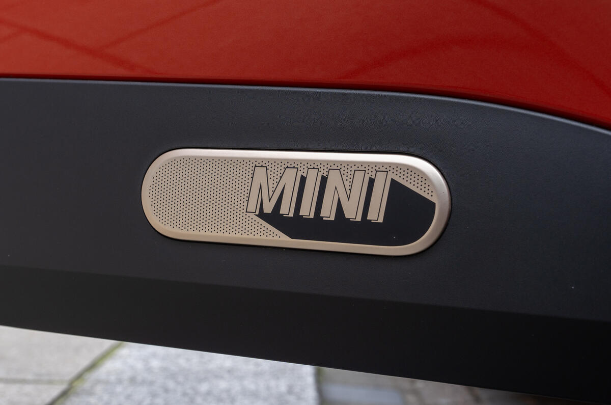 MINI Aceman MINI Aceman