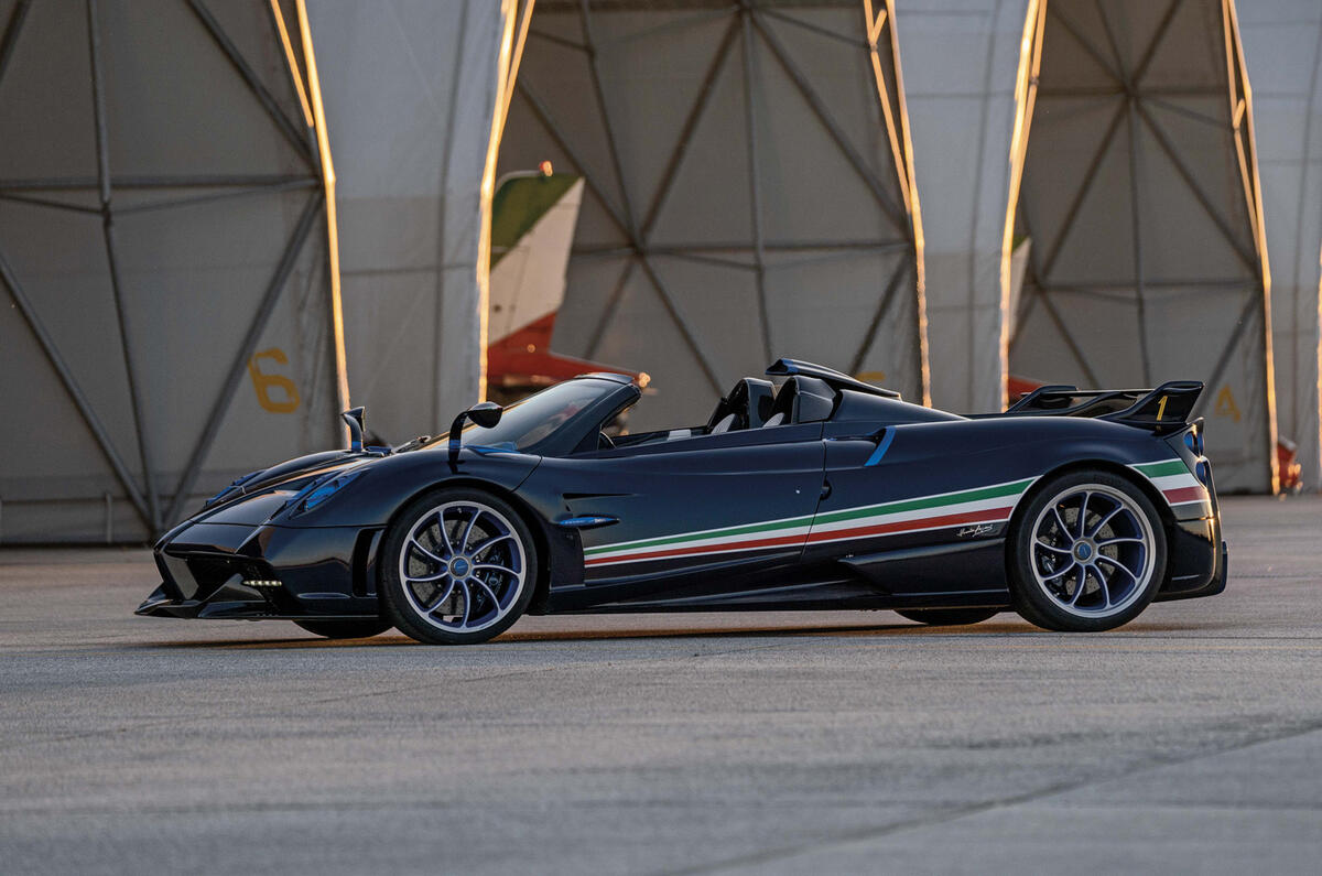 2020 Pagani Huayra Tricolore 2020 Pagani Huayra Tricolore