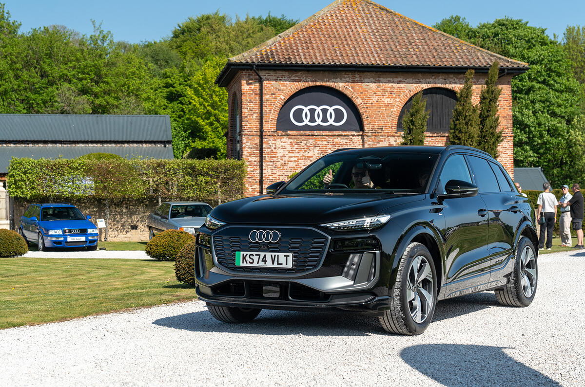 Audi Q6 e-tron Audi Q6 e-tron