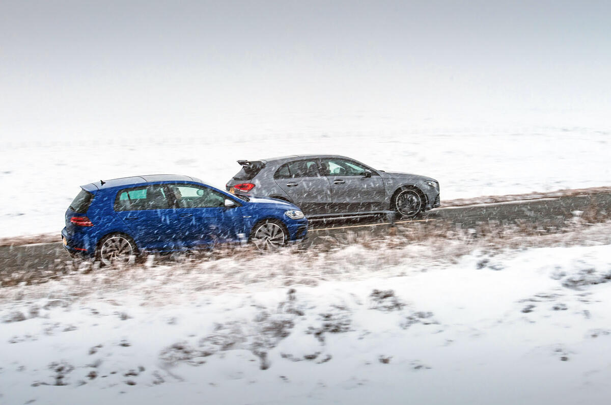 Mercedes-AMG A35 vs. Volkswagen Golf R