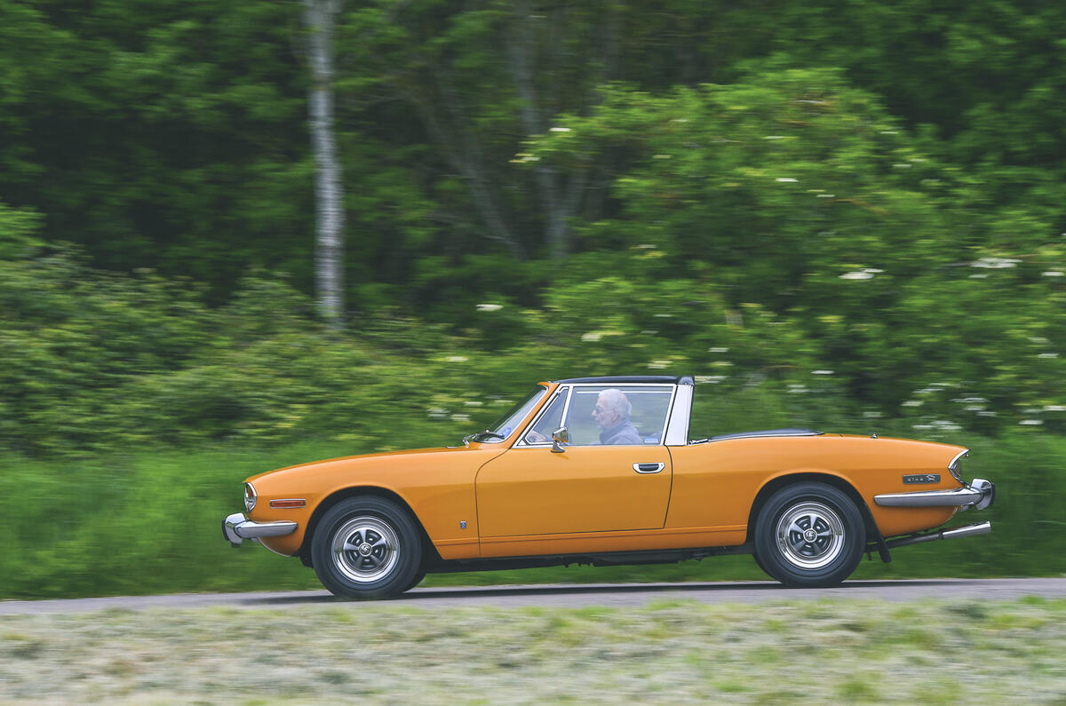 1972 Triumph Stag - side 1972 Triumph Stag - side