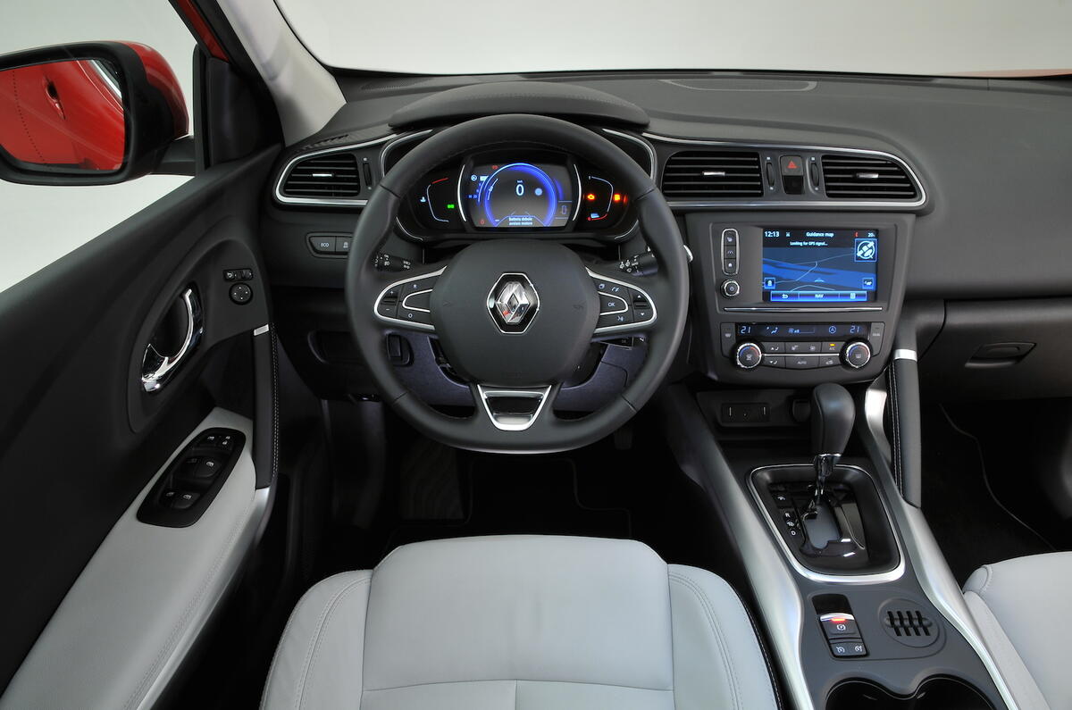 2015 Renault Kadjar 1 6 Dci 130 Signature Nav Review