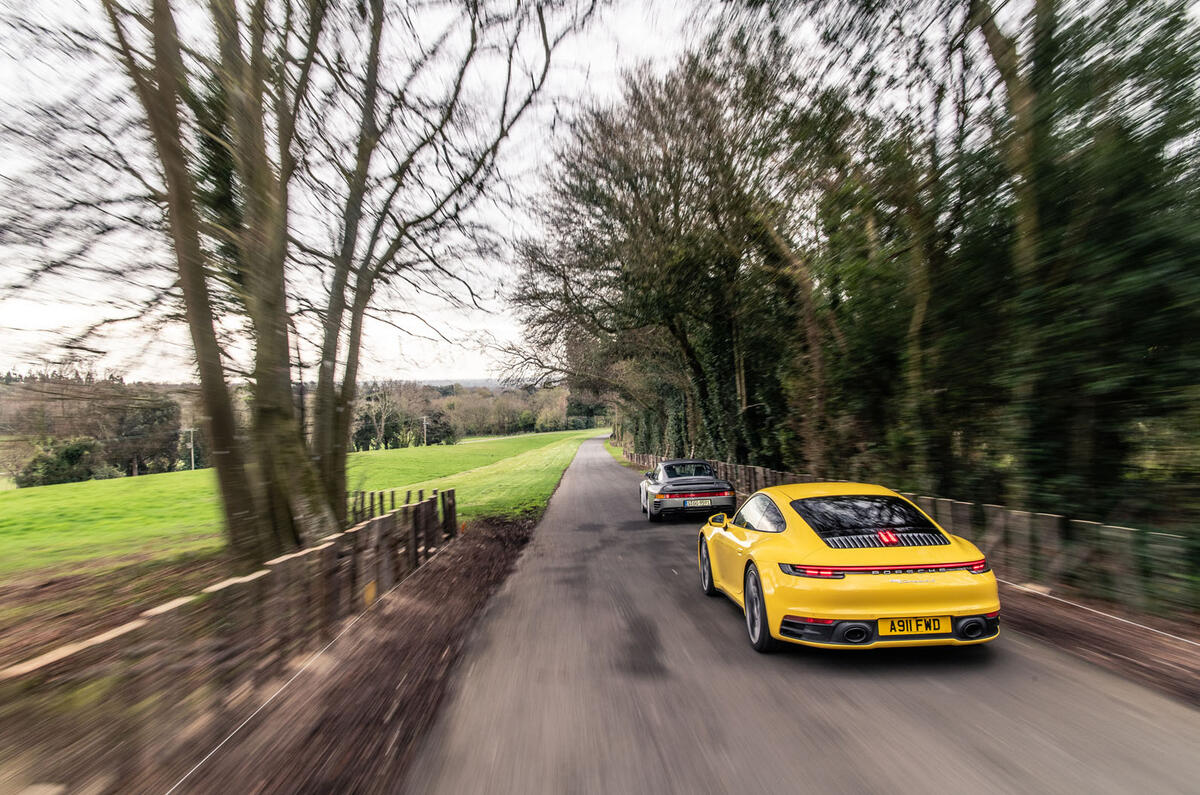 Porsche 992 911 vs. Porsche 959 - rear