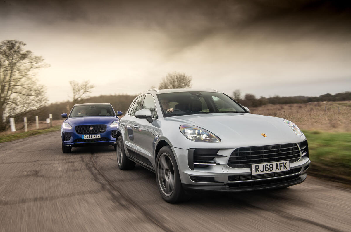 Porsche Macan vs Jaguar E-Pace 2019 - hero tracking