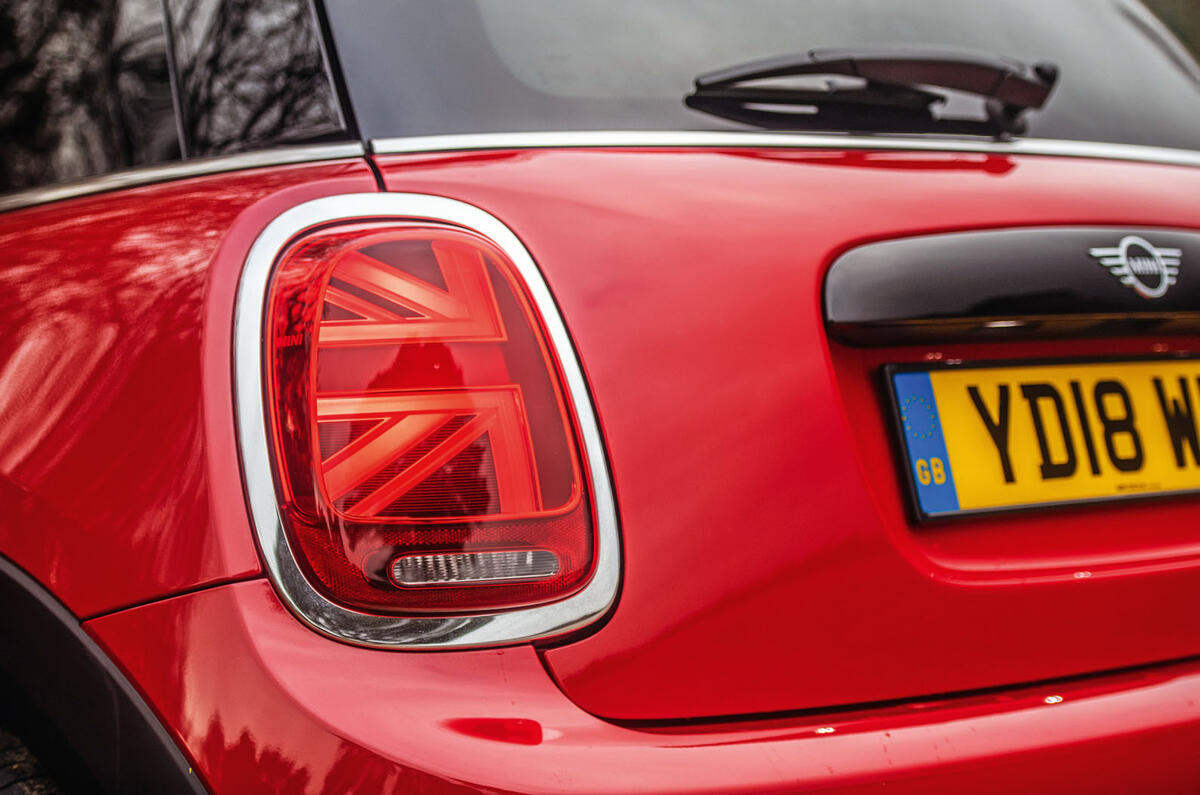 Audi A1 v. Ford Fiesta Vignale v. Mini Cooper Classic