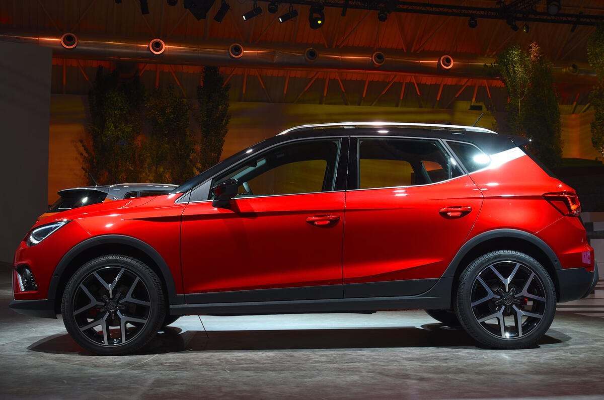 New Seat Arona revealed as Nissan Juke rival