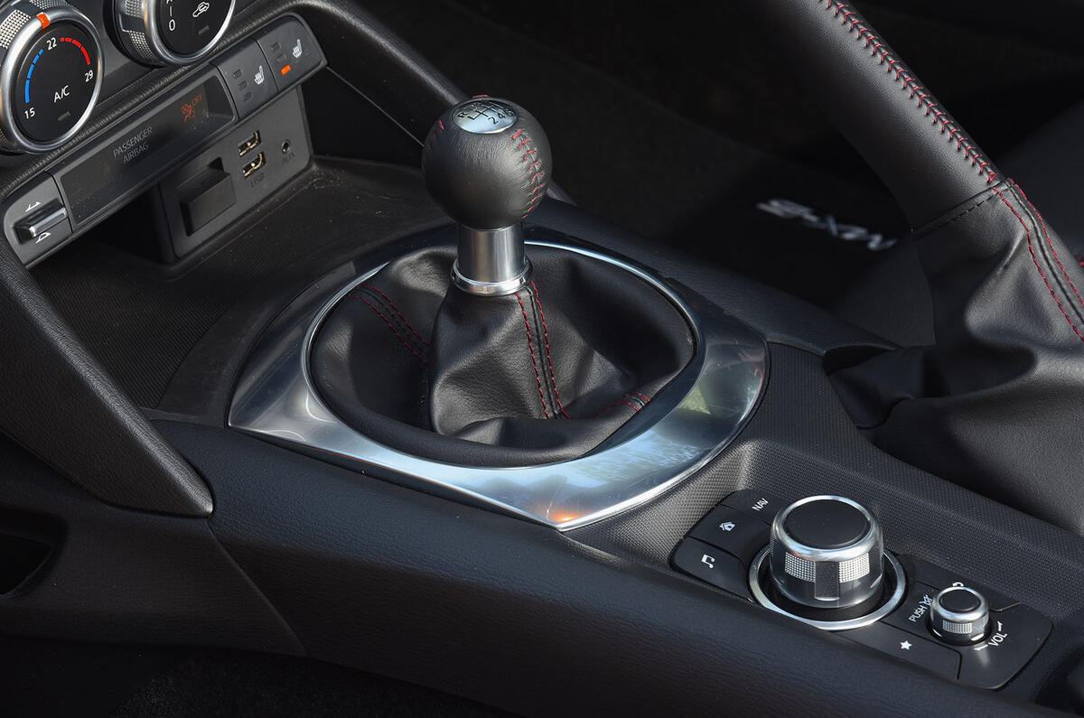 Mercedes-Benz SLK vs Mazda MX-5 RF: group test