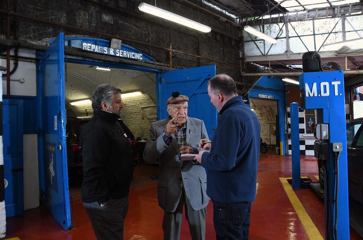 Autocar visits Ronnie Grant at Clapham North garage