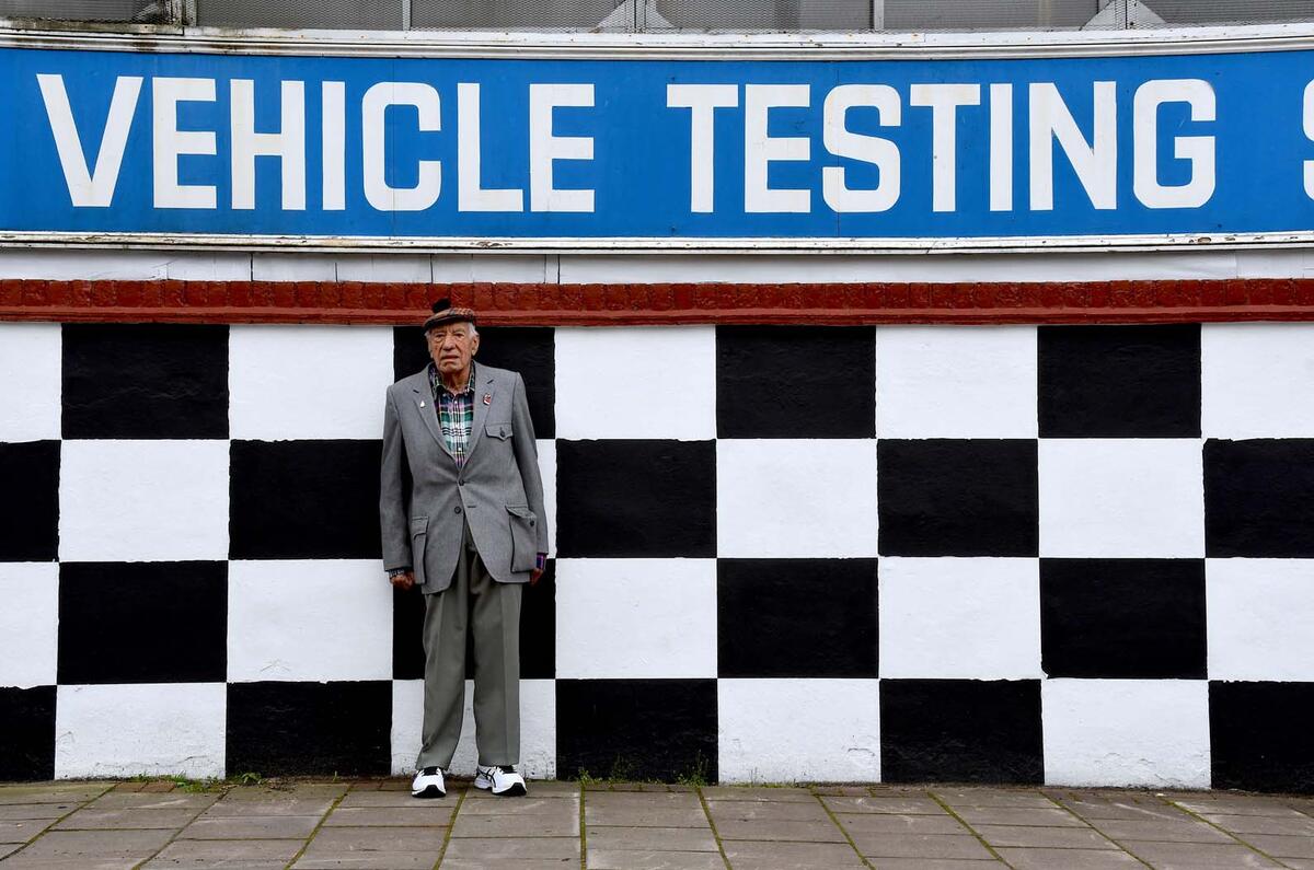 Autocar visits Ronnie Grant at Clapham North garage