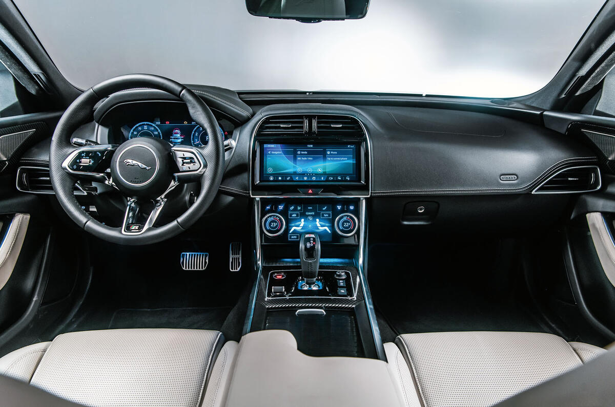 Jaguar reveals facelifted XE saloon