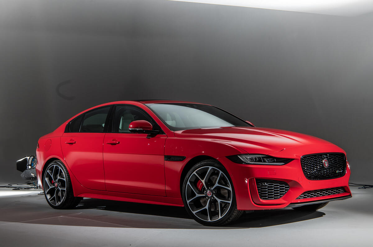 Jaguar reveals facelifted XE saloon