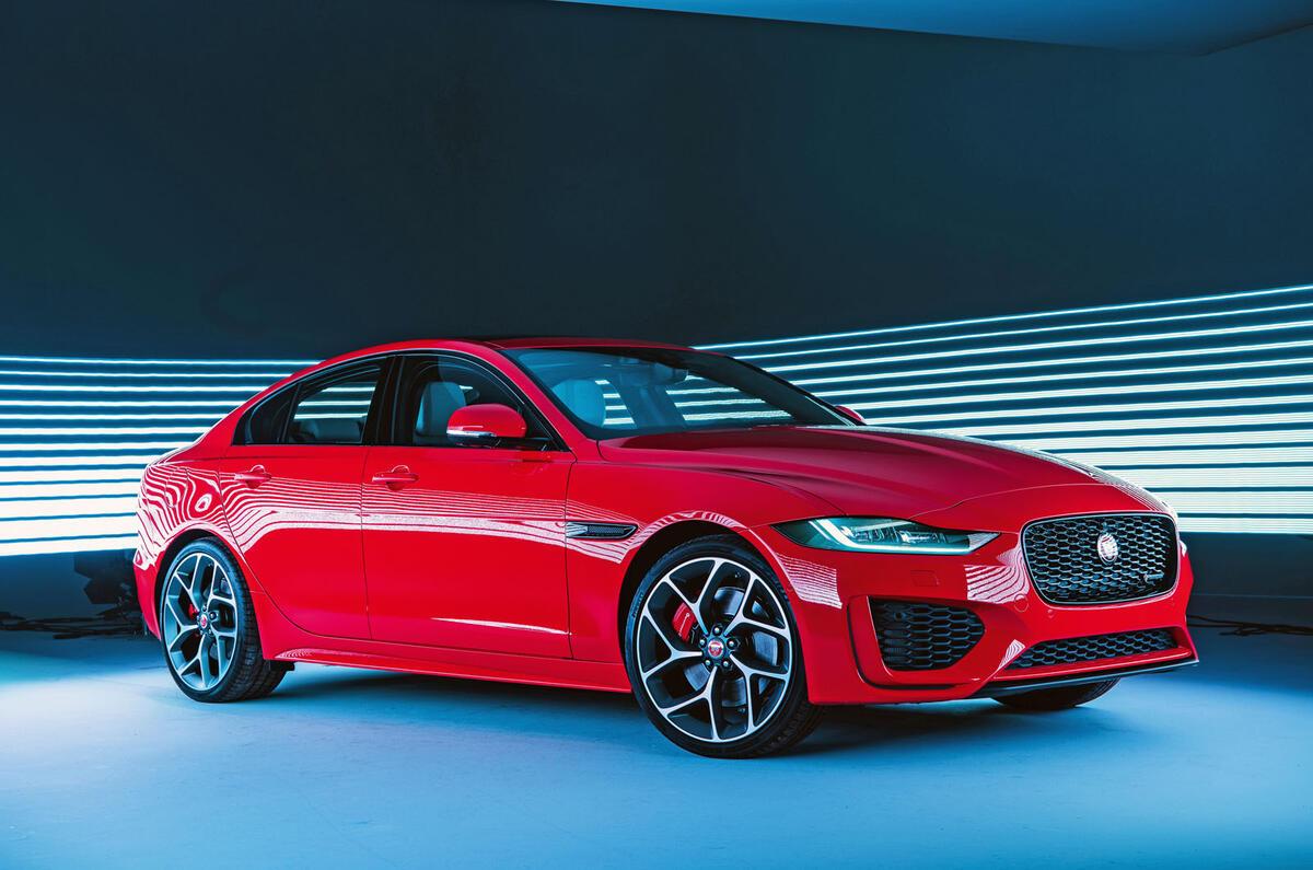 Jaguar reveals facelifted XE saloon