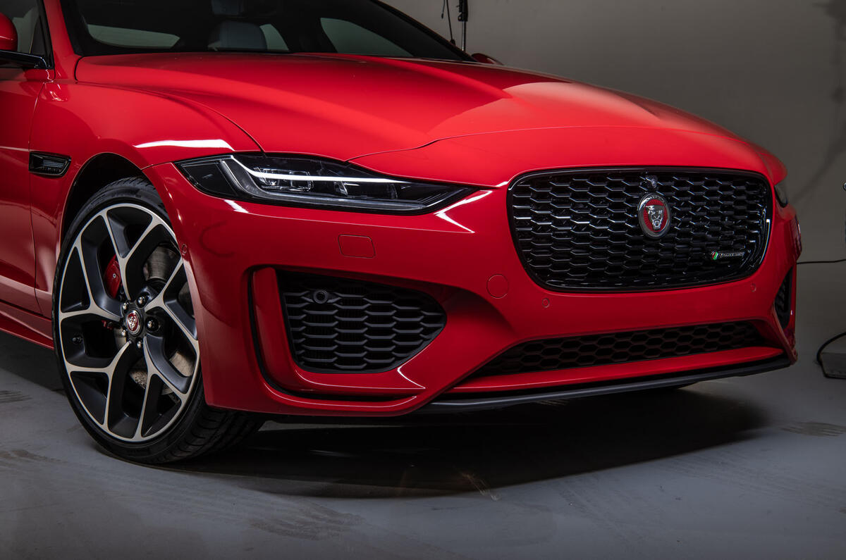Jaguar reveals facelifted XE saloon