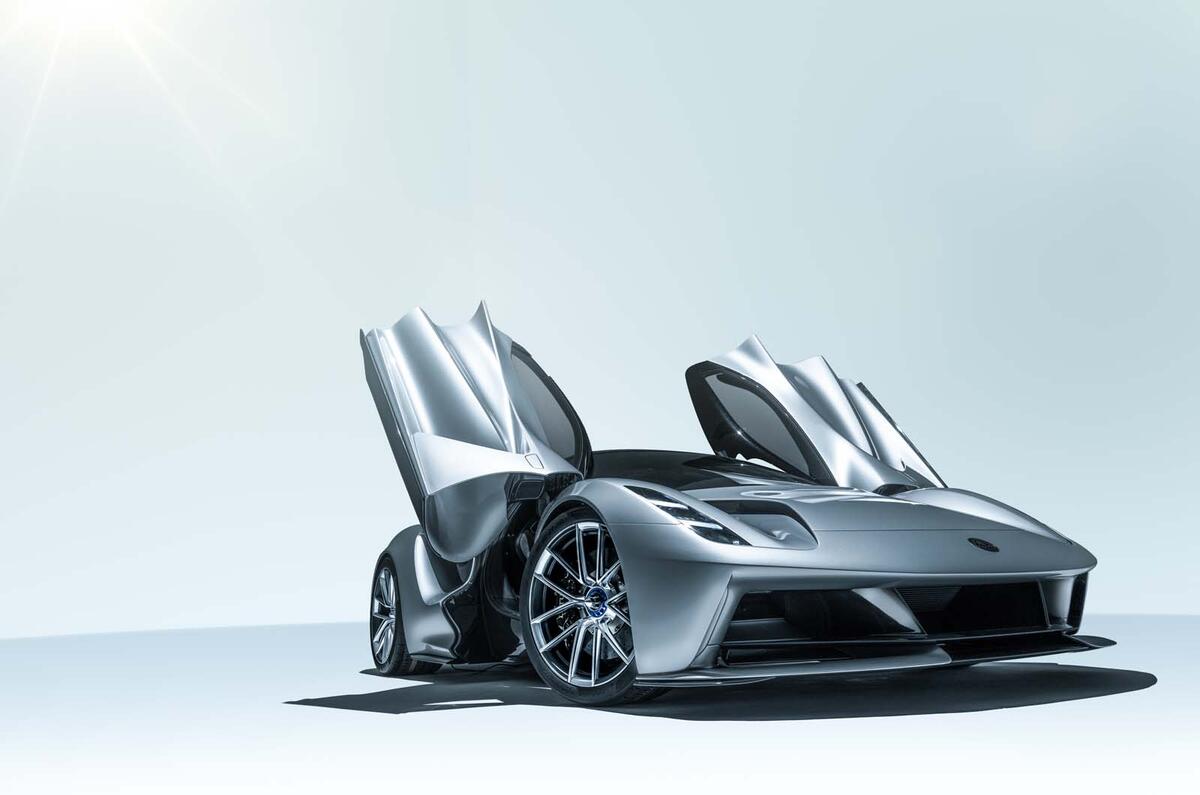 Lotus Evija revealed - studio shoot