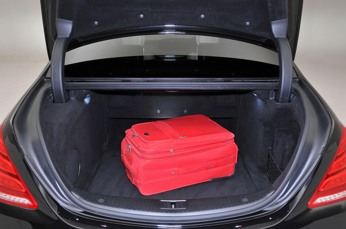 2016 Mercedes-Benz S-Class - boot
