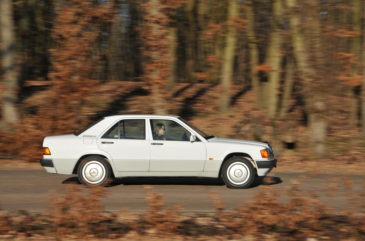 Mercedes 190E side view