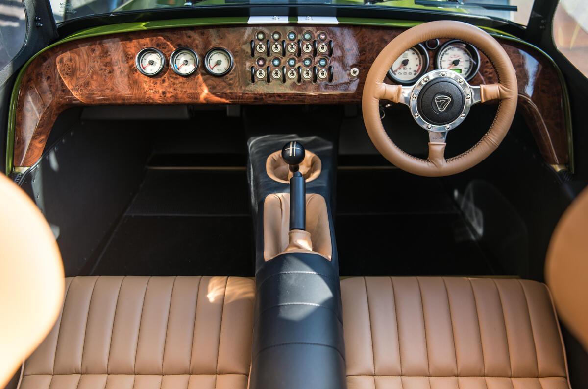 Caterham Signature