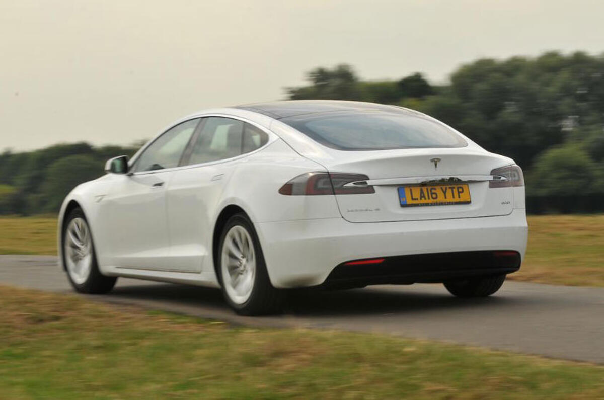 Tesla Model S 60 and 60D