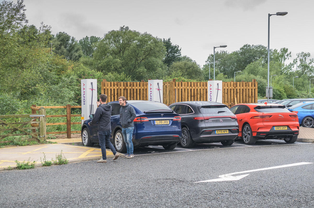 Jaguar I-Pace, Mercedes-Benz EQC, Audi E-tron and Tesla Model X charging