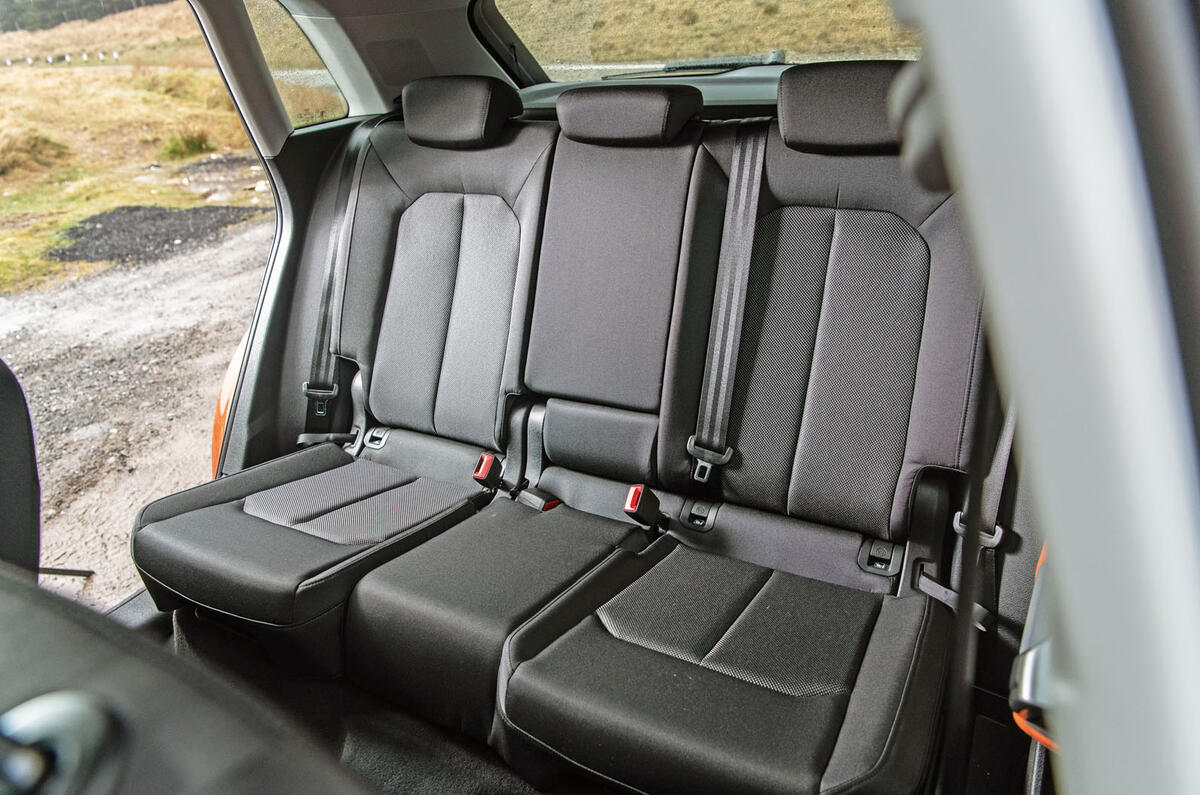 Range Rover Evoque vs Audi Q3 vs Volvo XC40 vs Lexus UX Range Rover Evoque vs Audi Q3 vs Volvo XC40 vs Lexus UX