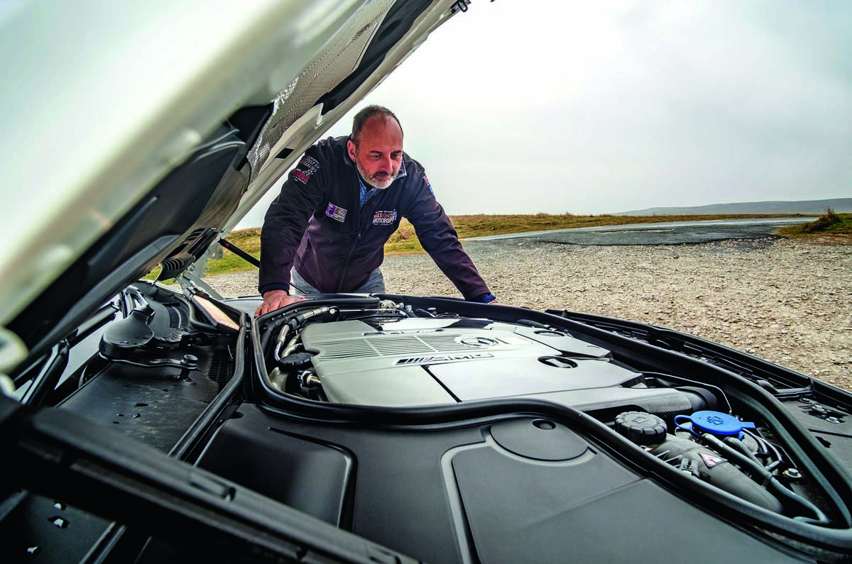 Mercedes-AMG S65 shows off the joys of the V12