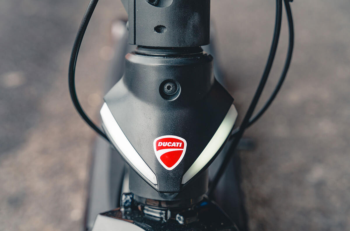 Ducatti Scooter 8 Ducatti Scooter 8