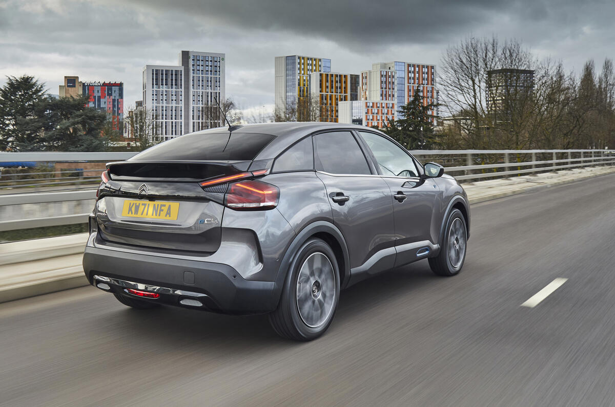 e C4 Exterior 3