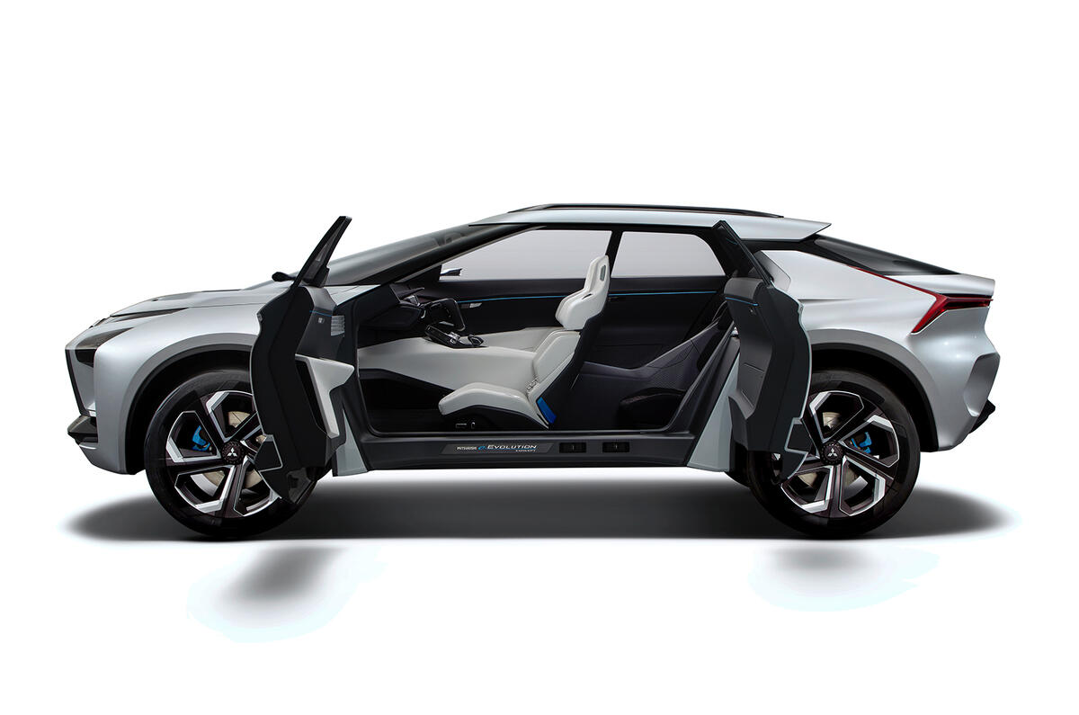 Mitsubishi e-Evolution previews future SUV with artificial intelligence