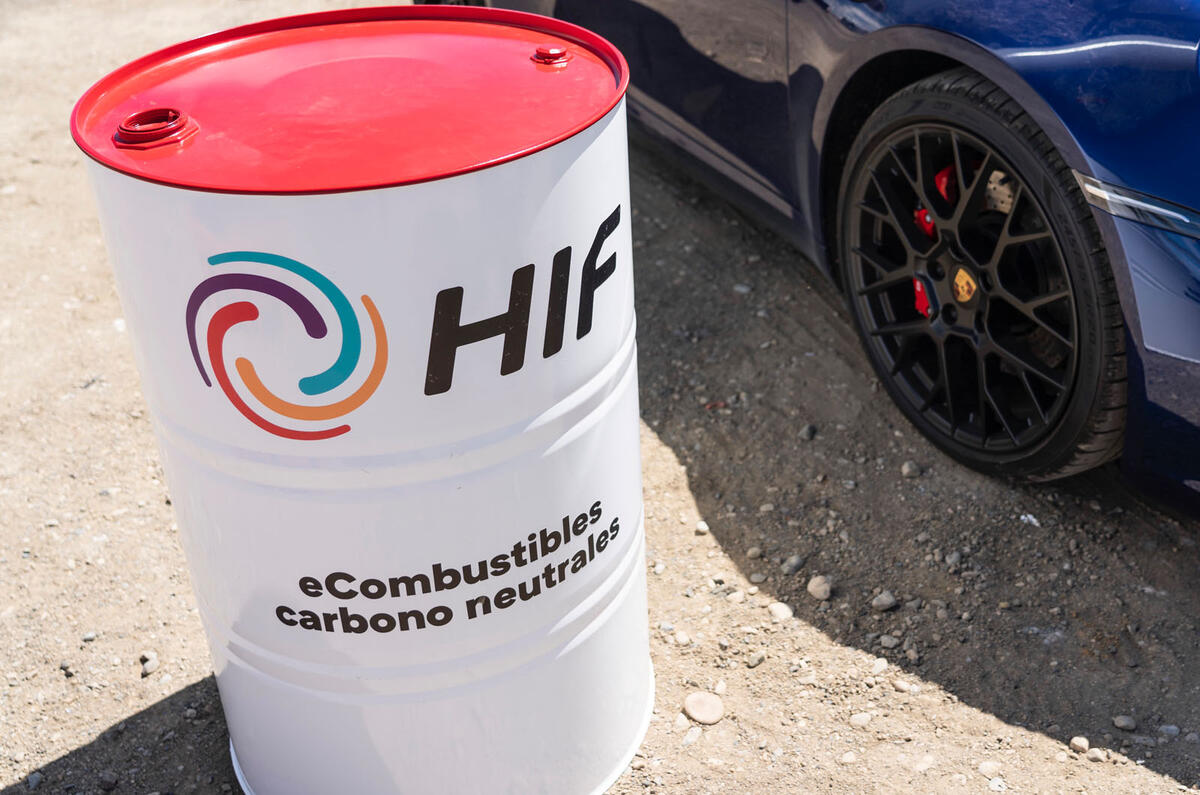E fuel drum Porsche