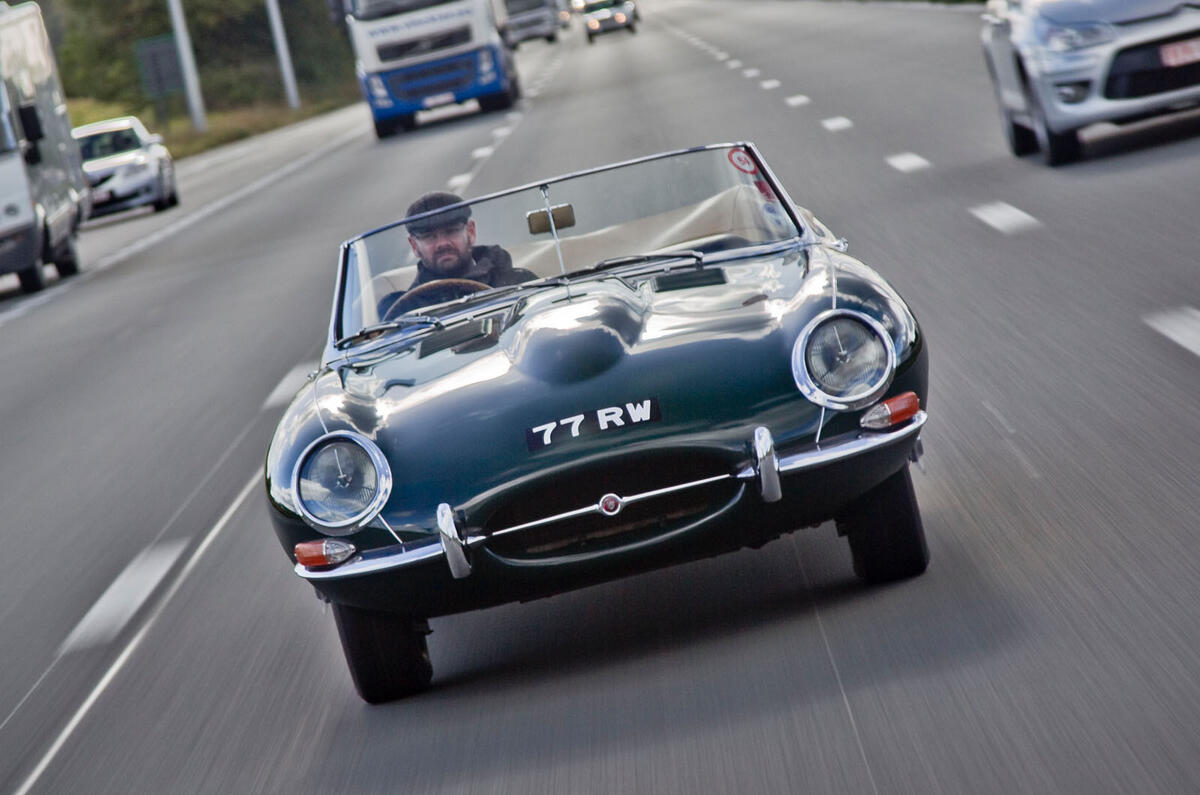 Jaguar E-Type road trip - nose