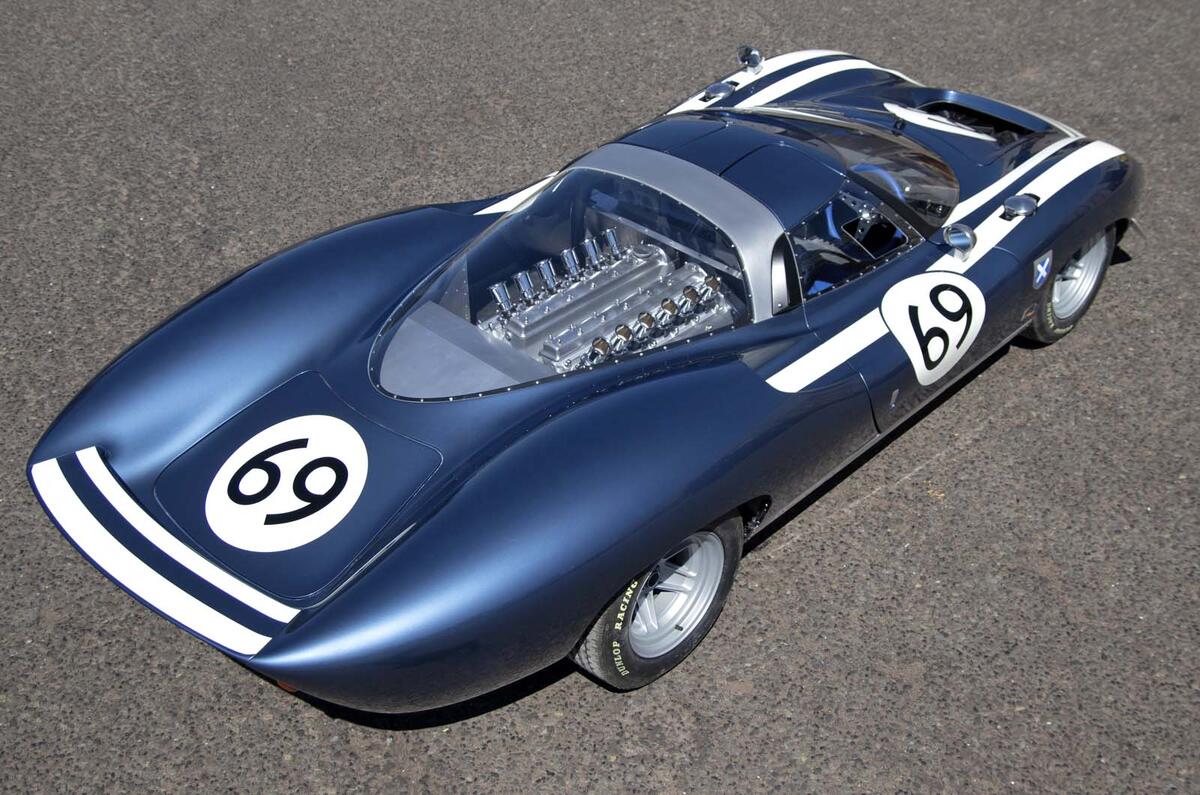 Ecurie Cars LM69 - rear