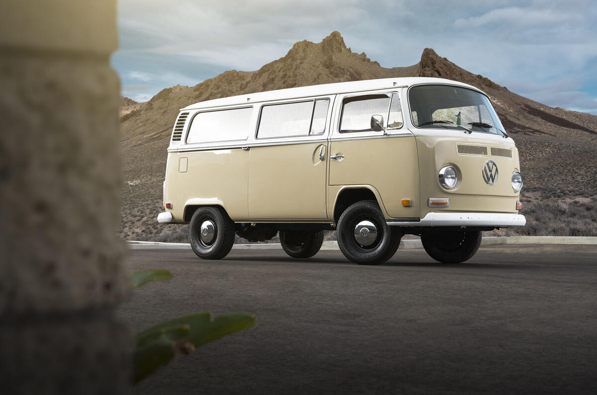 1972 Volkswagen Type 2 Microbus