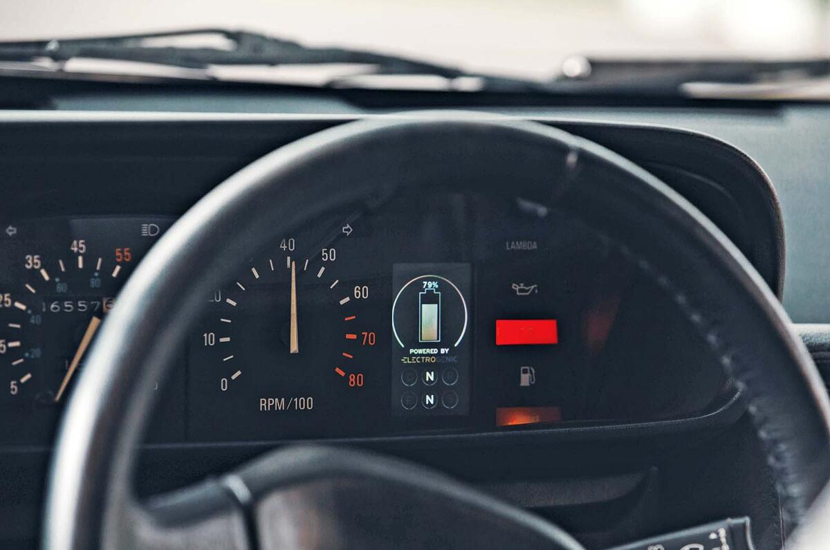 Electrogenic Delorean DMC 12 dials Electrogenic Delorean DMC 12 dials