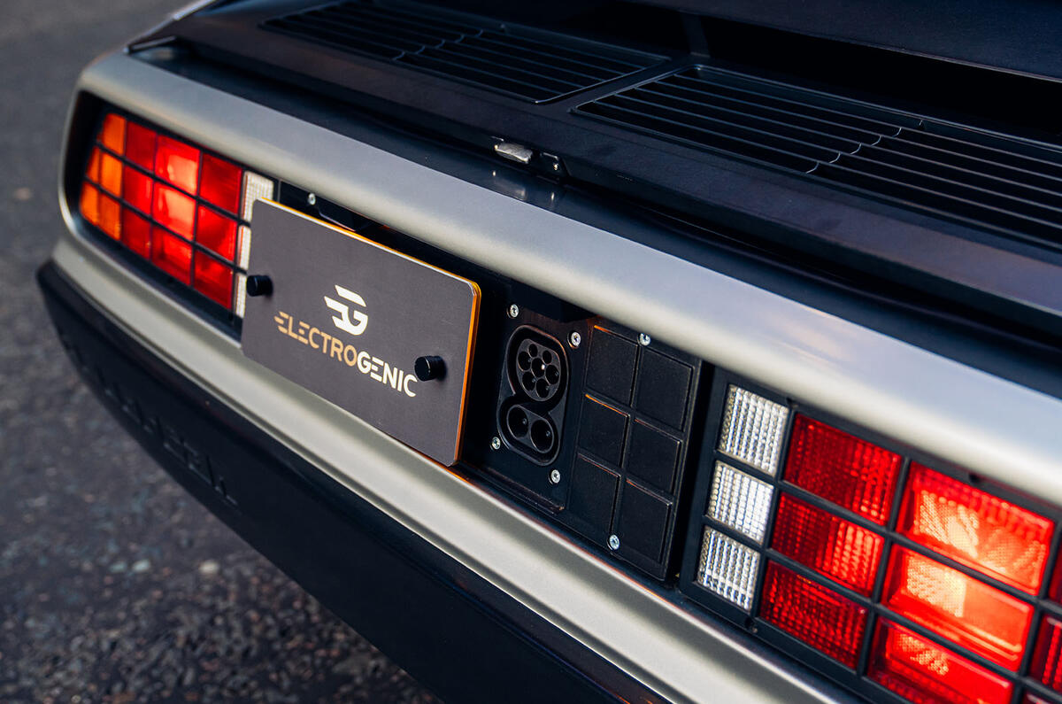 Electrogenic Delorean DMC 12 rear lights