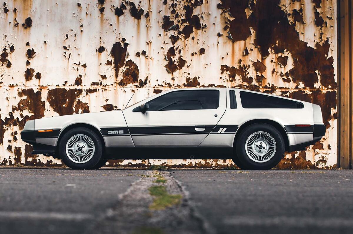 Electrogenic Delorean DMC 12 side Electrogenic Delorean DMC 12 side
