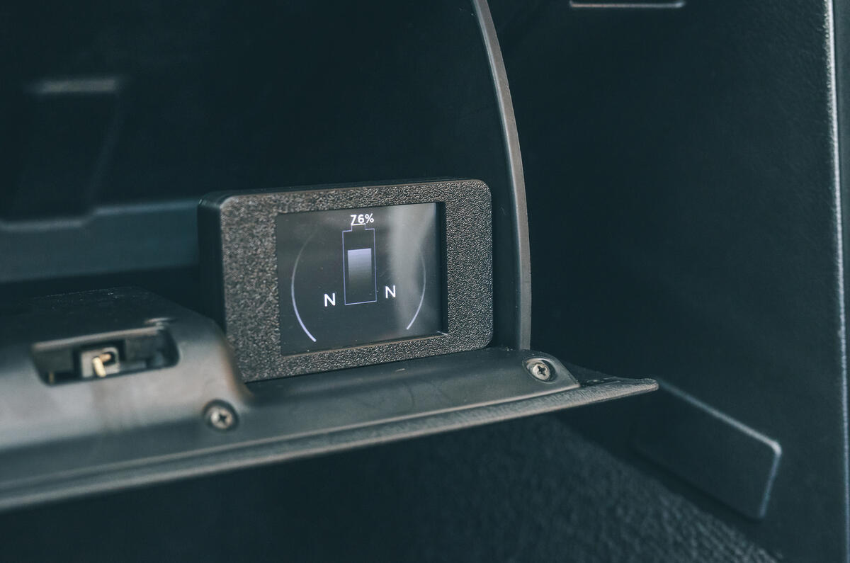 electrogenics mazda mx5 2025 jh 64 1600x1067 147db13c 6100 40ac a46c eb4dc9ccf132 electrogenics mazda mx5 2025 jh 64 1600x1067 147db13c 6100 40ac a46c eb4dc9ccf132