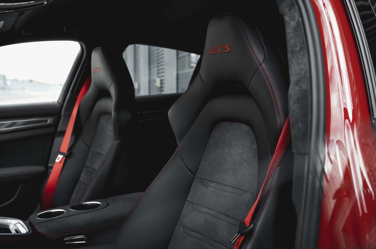 Porsche Panamera GTS 
