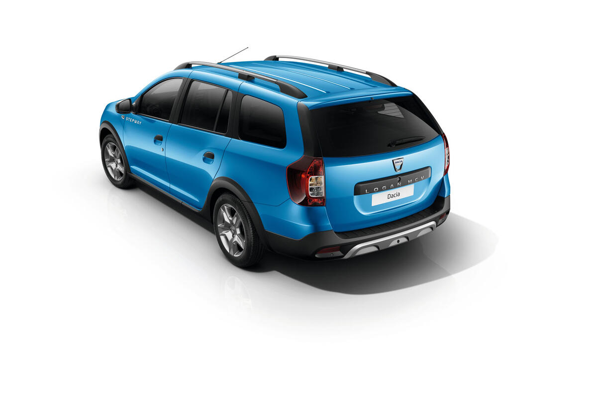 Dacia Logan MCV Stepway from back