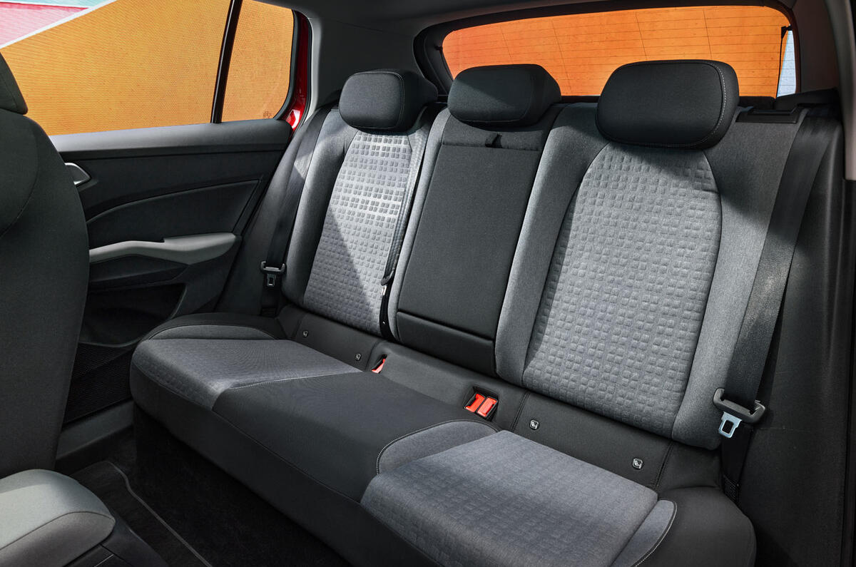 Epiq selection seats rear