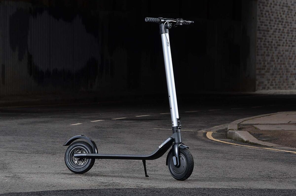 Eskuta KS 450 202220220210 5923 Eskuta KS 450 202220220210 5923