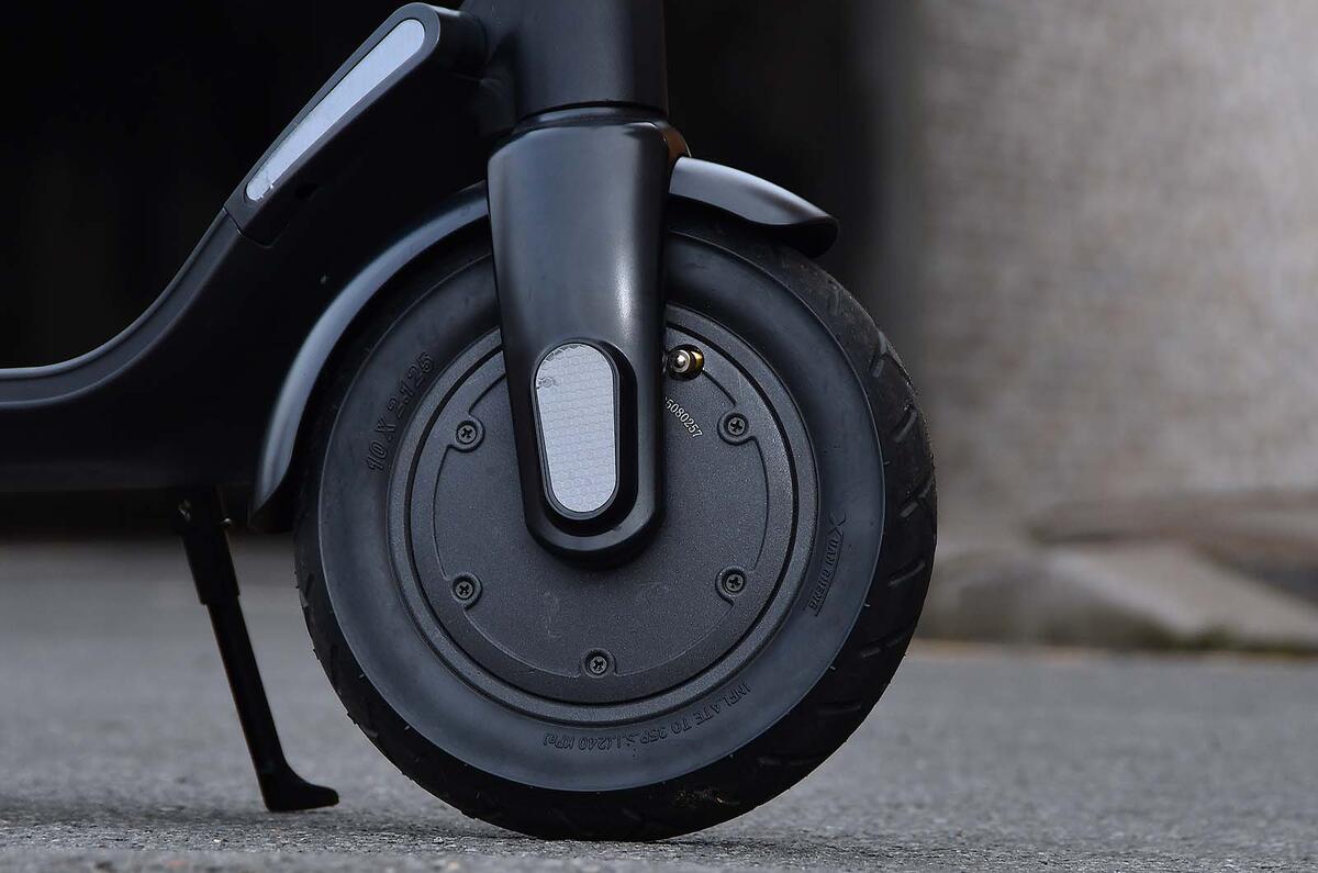 Eskuta KS 450 202220220210 5934 Eskuta KS 450 202220220210 5934