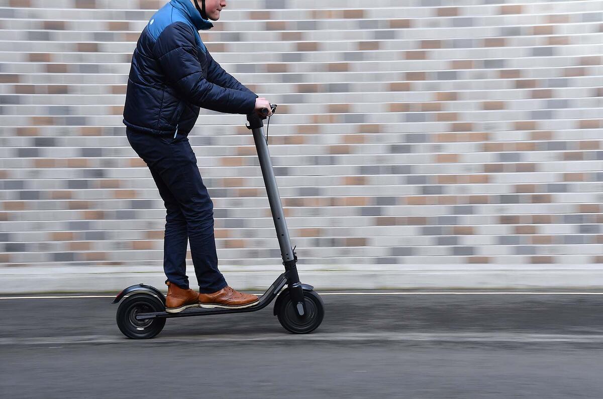 Eskuta KS 450 202220220210 5942 Eskuta KS 450 202220220210 5942