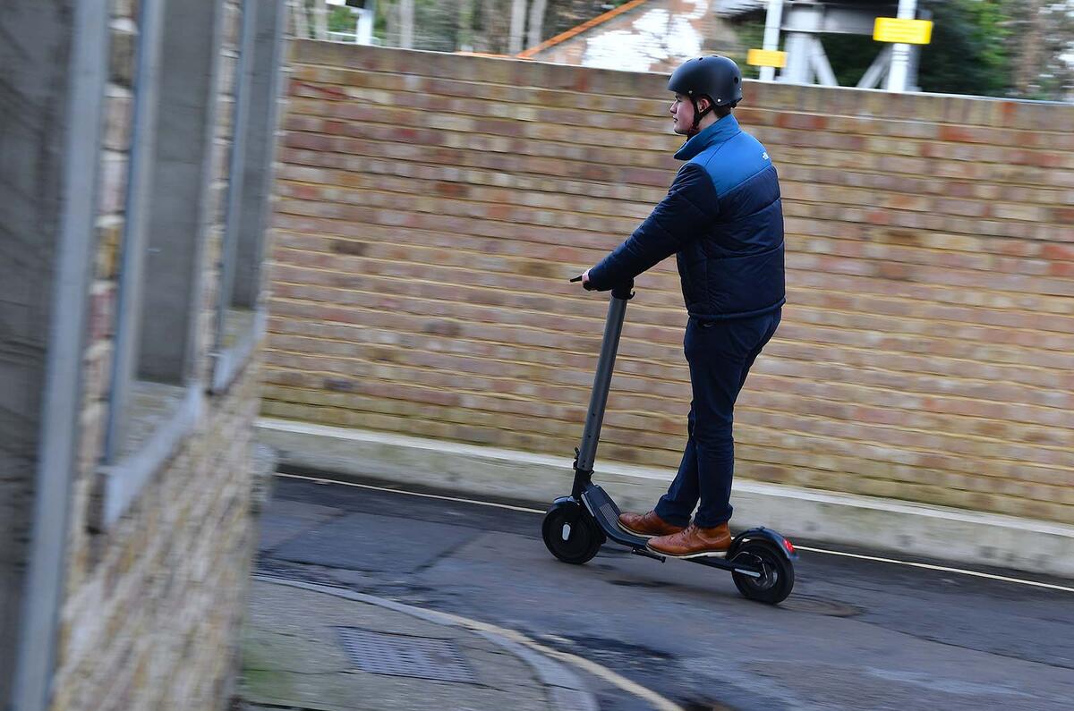 Eskuta KS 450 202220220210 5949 Eskuta KS 450 202220220210 5949