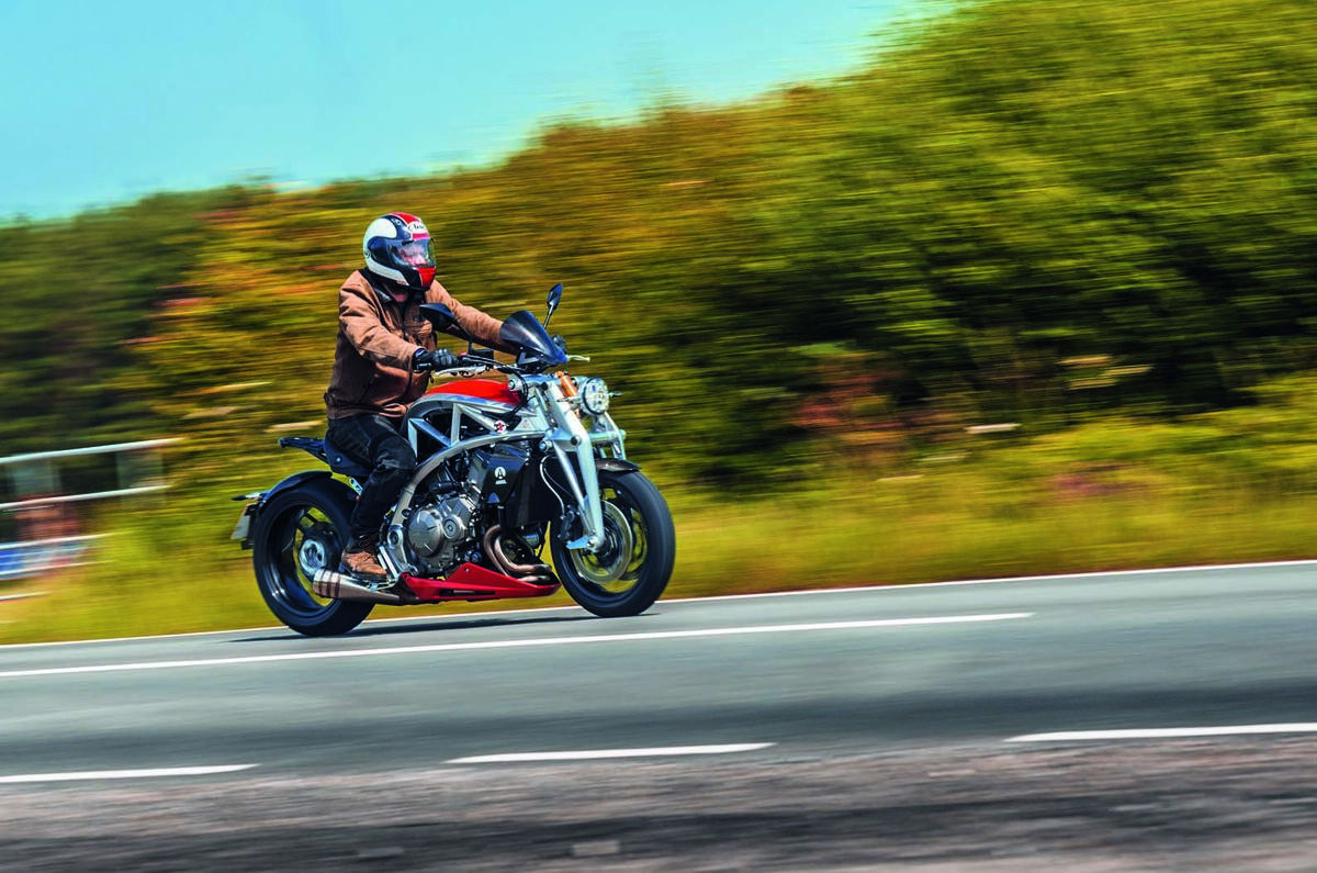 Ariel Atom 4 vs Ariel Ace