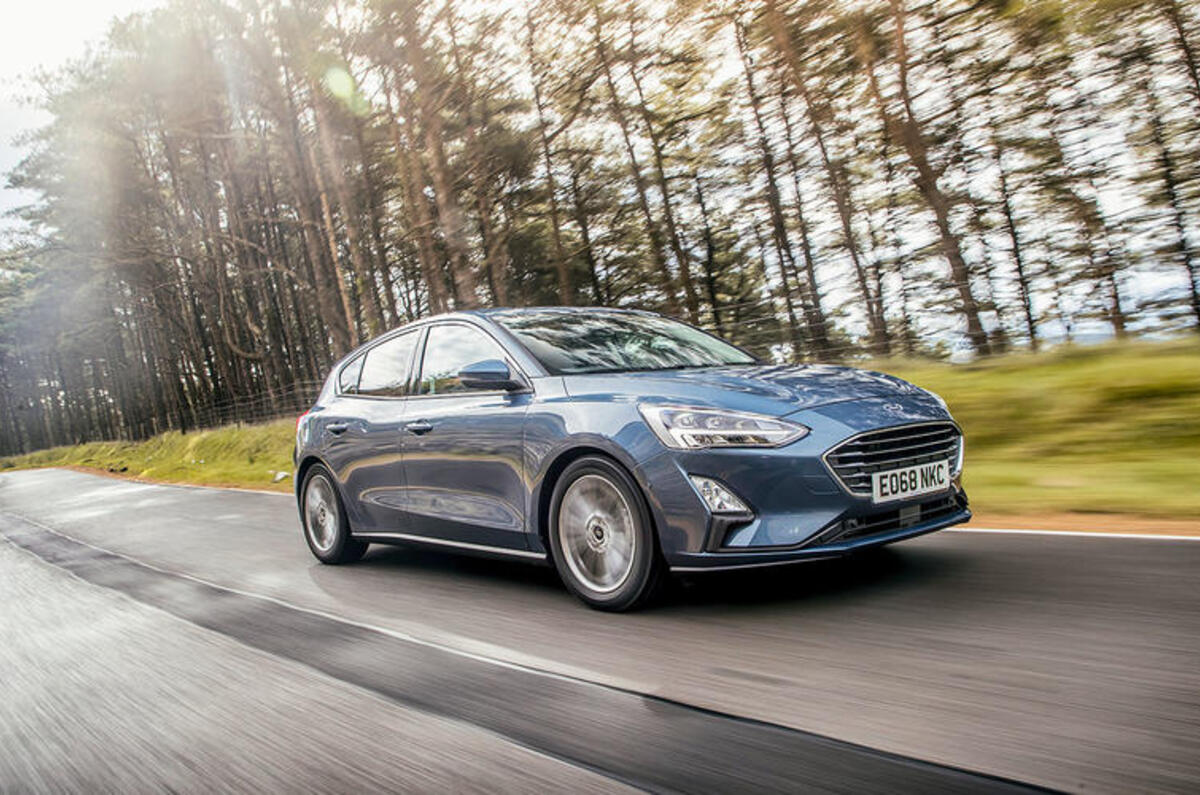 2018 Ford Focus hero front
