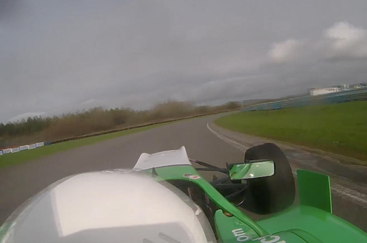 Honda Curve – taking this 115mph corner in an F3 car