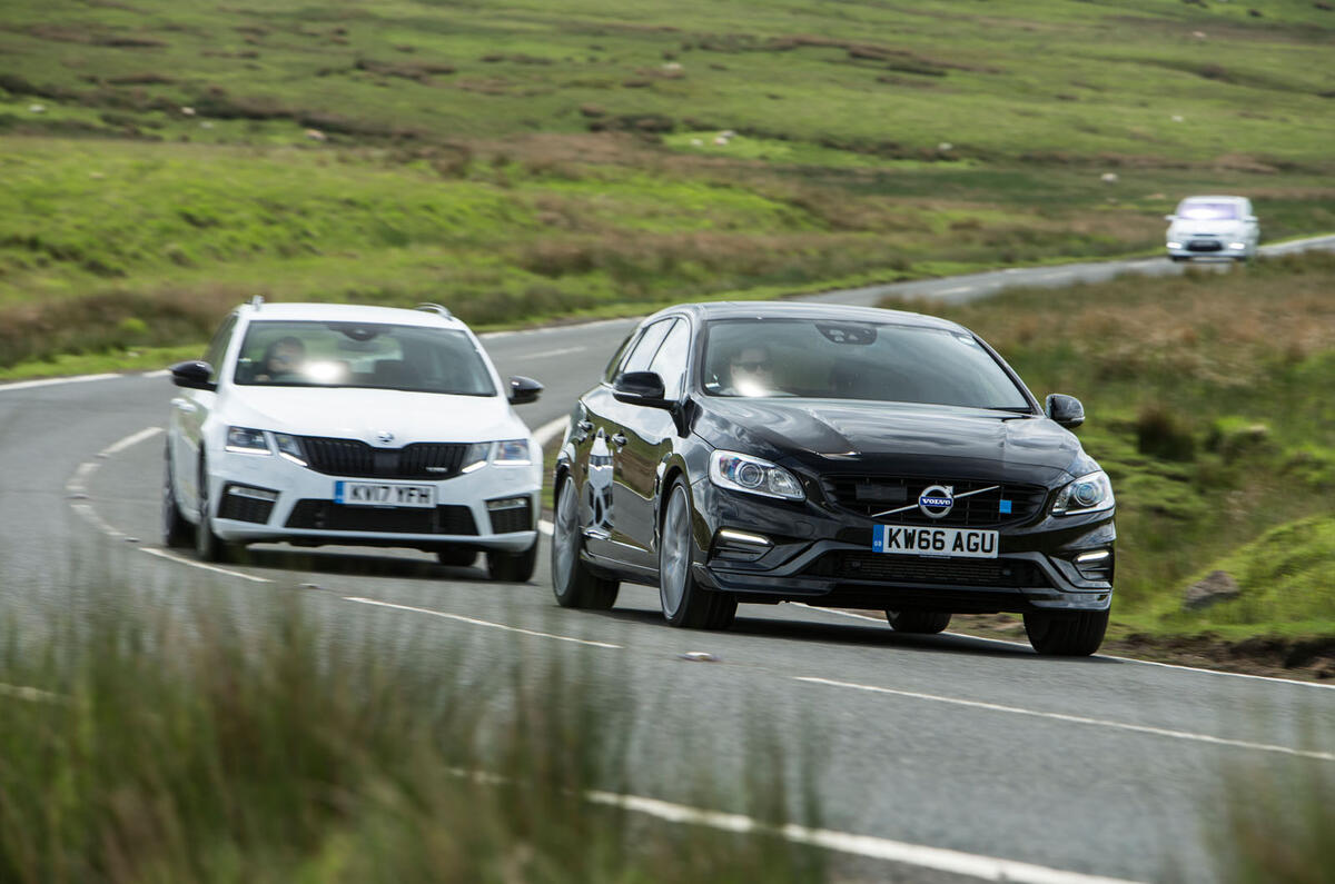 Skoda Octavia vRS estate vs. Seat Leon ST Cupra vs. Volvo V60 AWD Polestar - fast estate triple test
